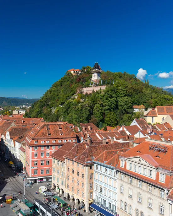 Dachlandschaft_-_Graz_Tourismus_-_Harry_Schiffer.jpg